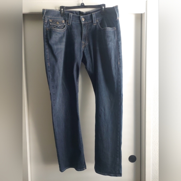 True Religion RICKY RELAXED STRAIGHT JEANS 38x32 Urban Streetwear - Picture 1 of 6